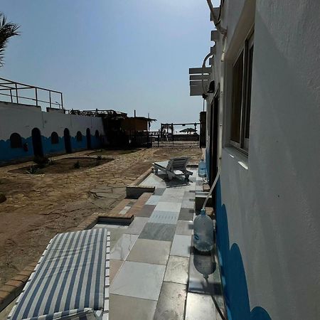 Dolphin Camp Hotel Дахаб Екстериор снимка